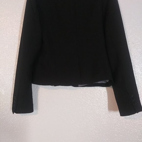 Forever 21 women's size M black blazer jacket - Picture 8 of 15
